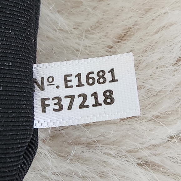 Like New COACH Sierra Bag Purse Black Crossbody Strap DUSTBAG - Picture 10 of 16